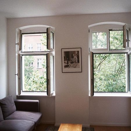 Room In The Center Of Берлин Екстериор снимка