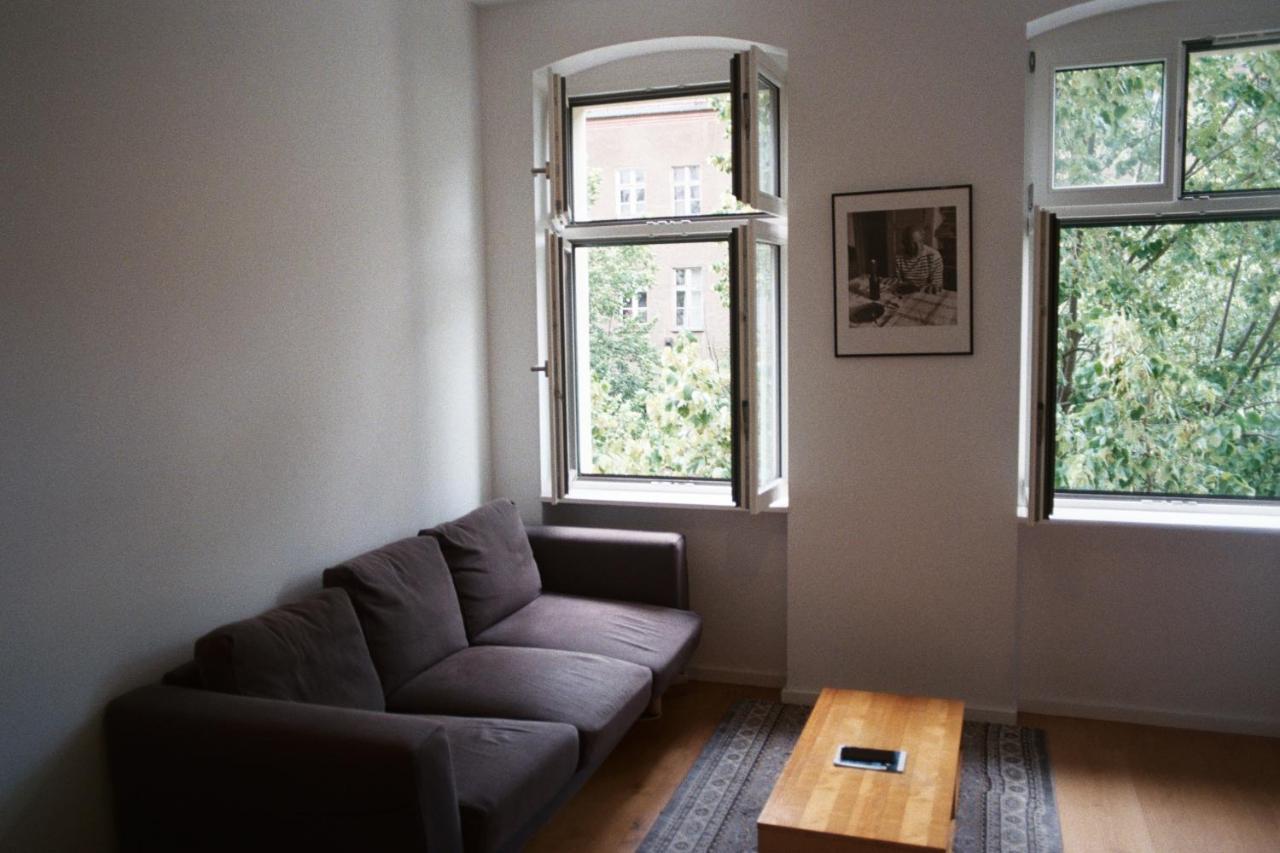 Room In The Center Of Берлин Екстериор снимка